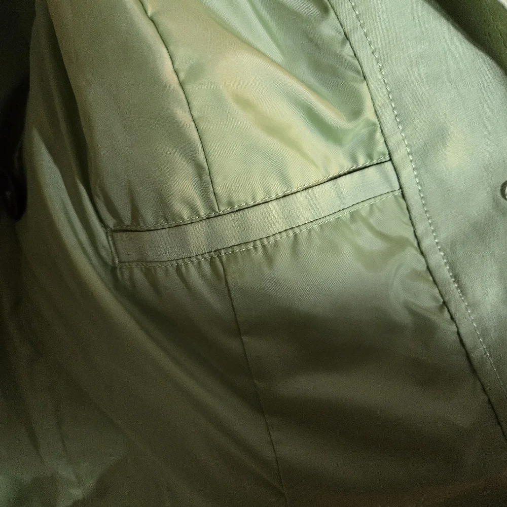 Eddie Bauer Women's Light Green Utility Jacket, EUC. Size Small